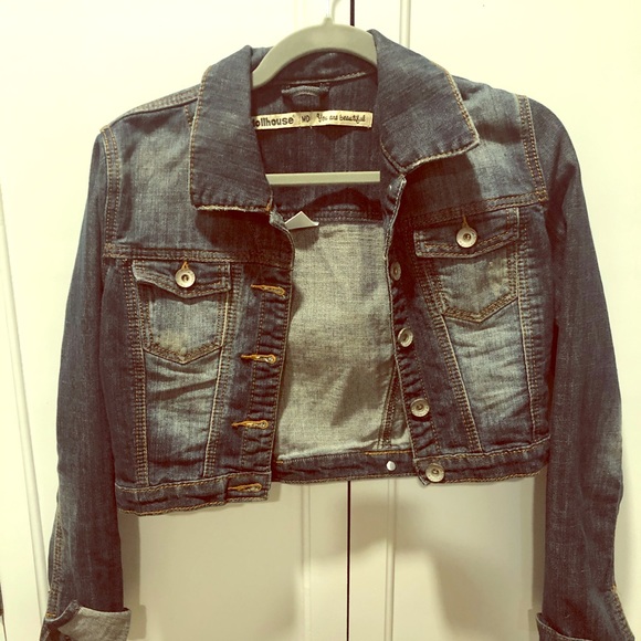 Jean jacket. - Picture 1 of 3